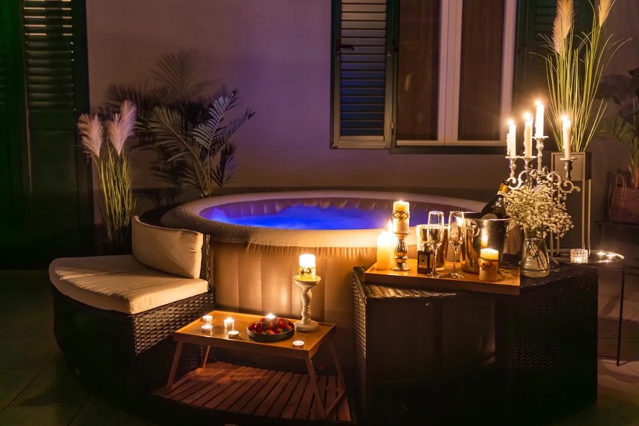 Oasis Luxury Apartment With Terrarce And Jacuzzi Split