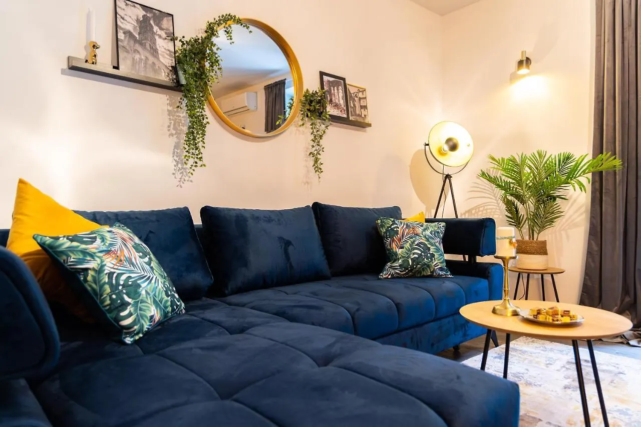 Oasis Luxury Apartment With Terrarce And Jacuzzi Split Croatia