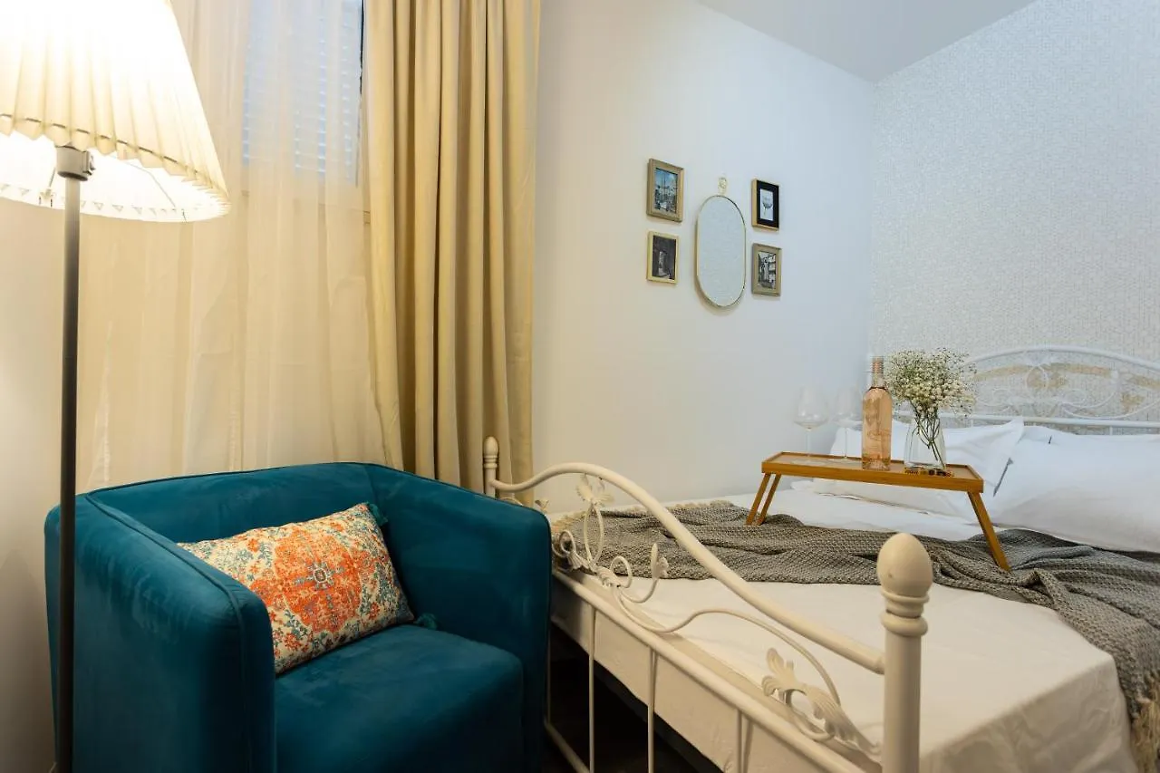 Oasis Luxury Apartment With Terrarce And Jacuzzi Split Croatia